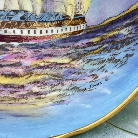 Aynsley Doris Jones Emerald Green Clipper Ship Footed Teacup and Saucer - Picture 3 of 15